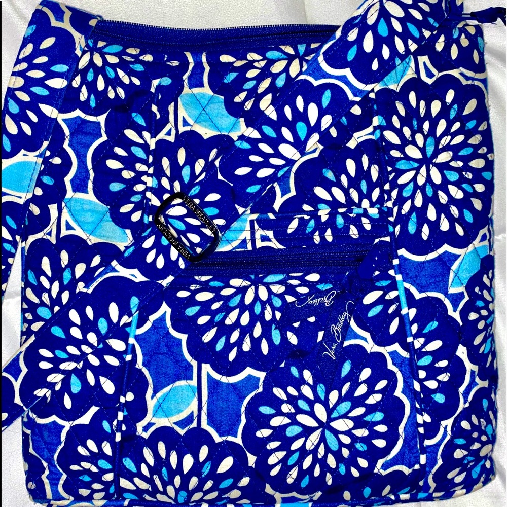 Vera Bradley cross over purse.